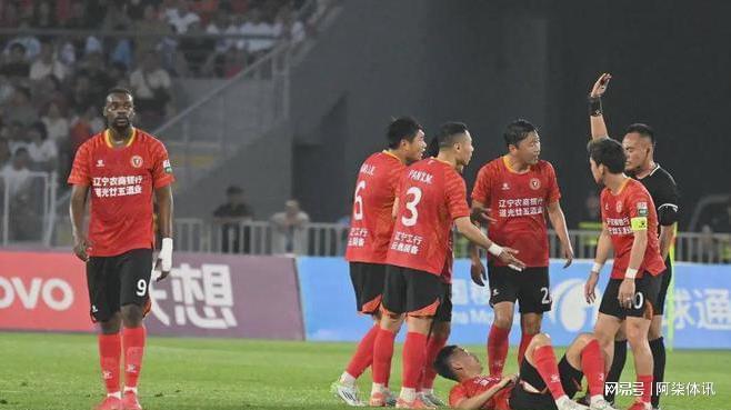 关于周末的中甲榜首大战，两队奖金基本都加到百万以上了的信息