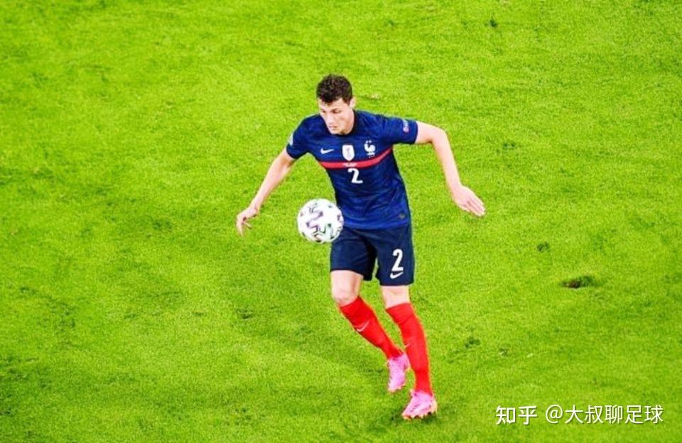 欧洲杯资格赛：球员状态起伏不定，备战取胜需谨慎